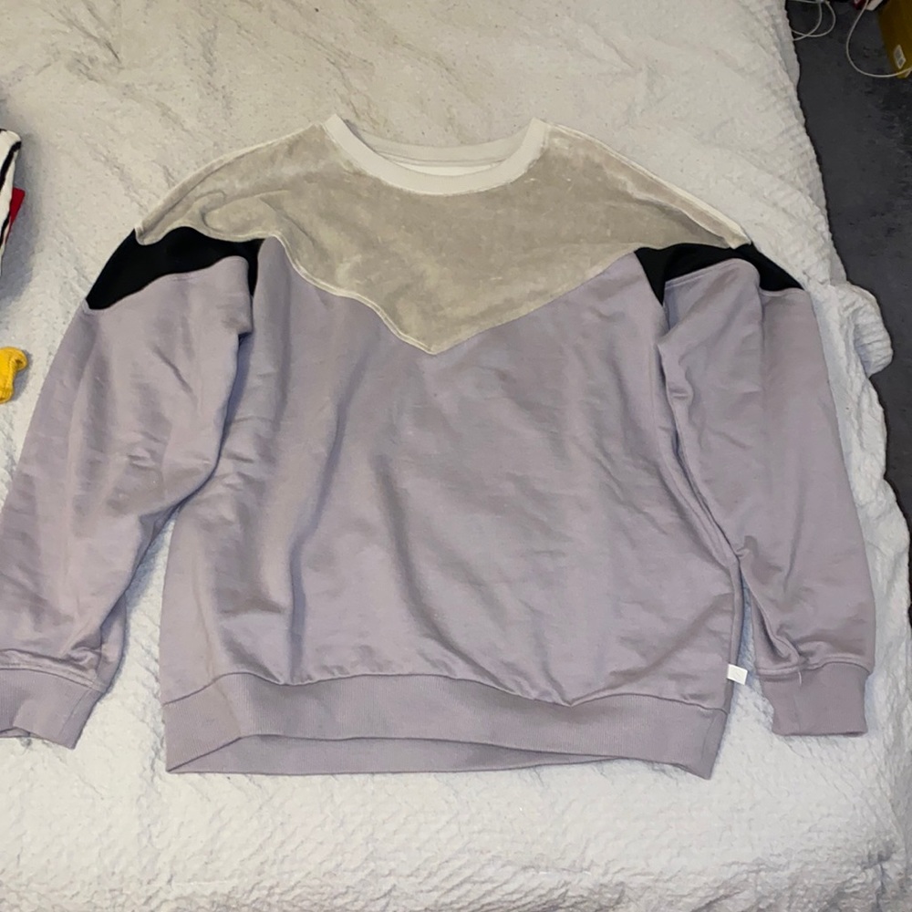 Crew neck